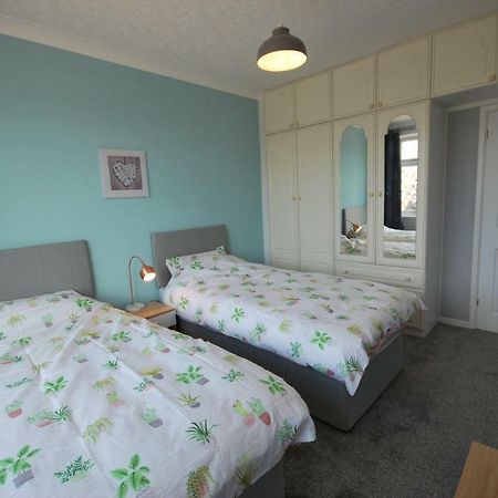 Belle'S Bungalow Villa Cleveleys Esterno foto